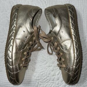NEW PHILIPPE MODEL Womens Gold Metallic Lace Up Sneakers Size 38 / US 8